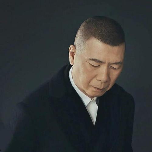 外媒爆料冯小刚视频播放,引发网友热议  第2张